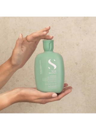 Шампунь проти лупи Alfaparf Milano Semi Di Lino Scalp Rebalance Purifying Low Shampoo, 250 мл