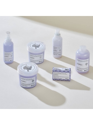 Davines LOVE Smoothing Milk молочко для гладкости непослушных волос, 150 мл