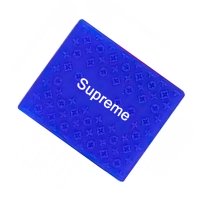 Гумка проти ковзання на машинку для стрижки Supreme розмір S 42x32 мм синя