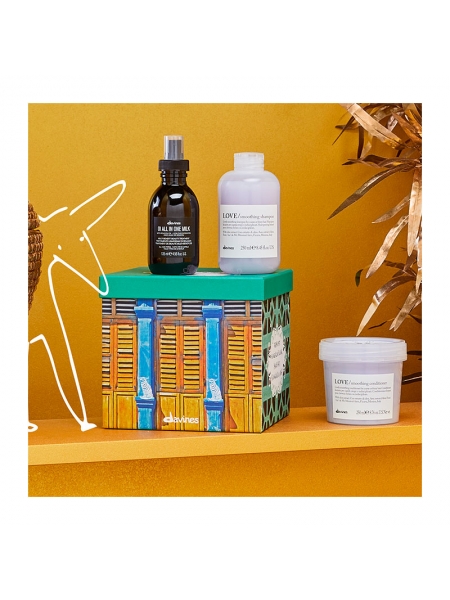 Подарочный набор Davines Love Smooth Kit для разглаживания волос, 250/250/135 мл