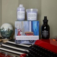 Подарочный набор по уходу за волосами Davines The passionate and the brave для разглаживания завитка